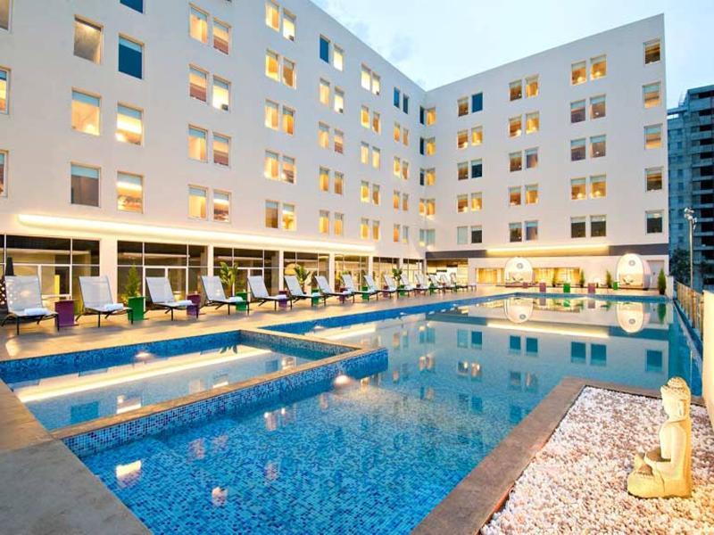 Готель Aloft Bengaluru Whitefield Екстер'єр фото